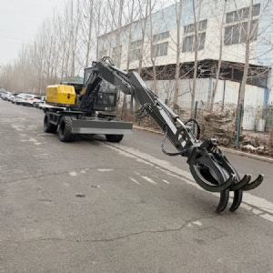 120輪式挖掘機